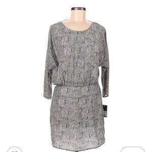NWT Silence & Noise Dress Sz 6